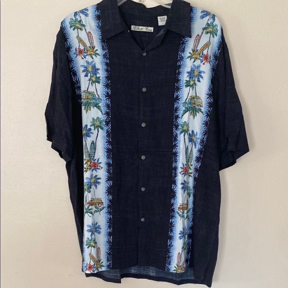 Batak Bay Men's Black and Blue Hawaiian Shirt